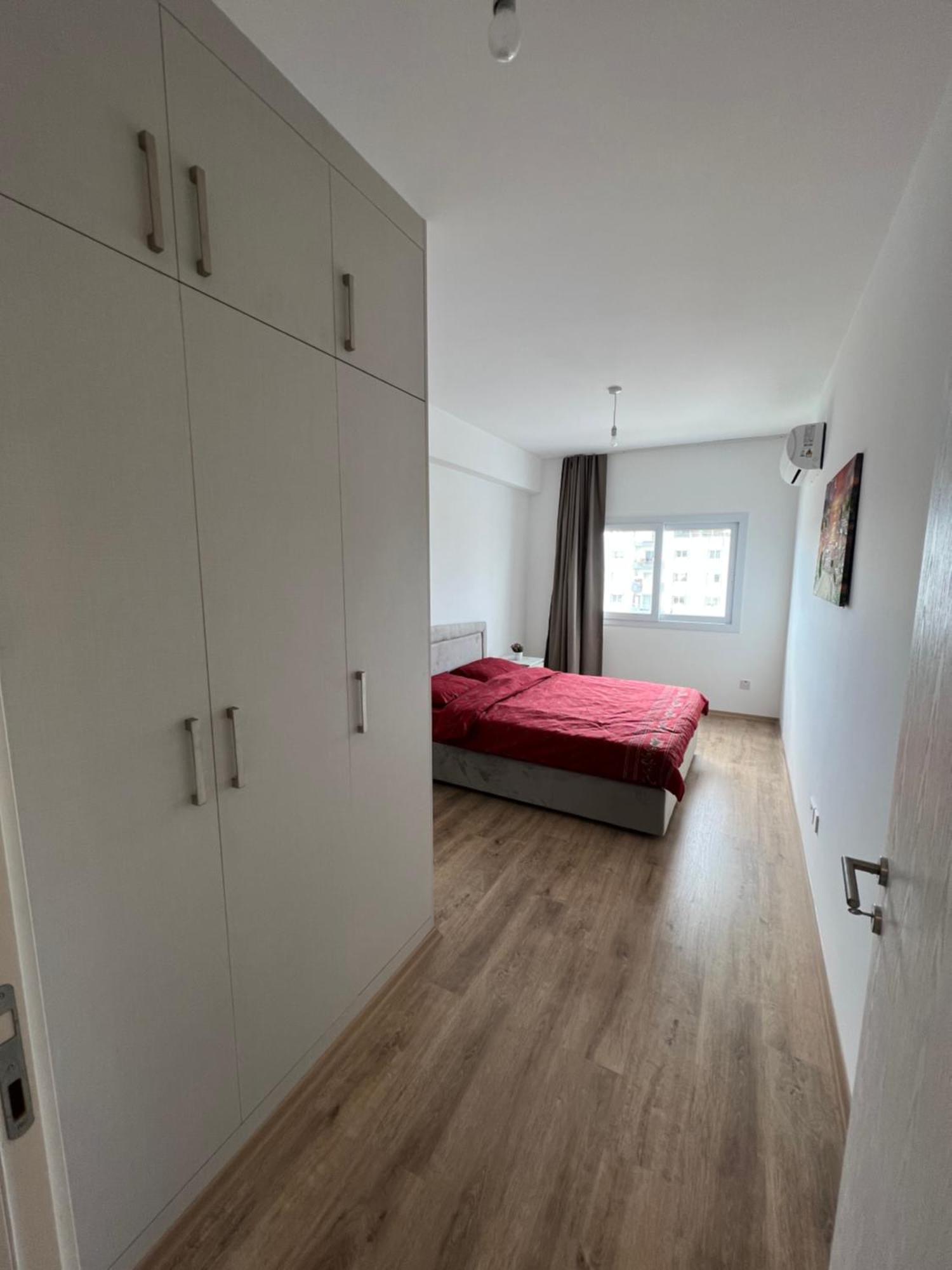 Tetris Apartment Spacious Comfortable Nicósia Quarto foto